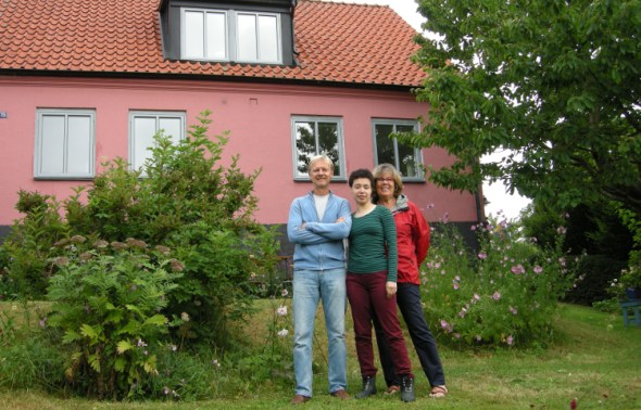 My parents and me standing in front of their house in Österlen. One travel-happy family!